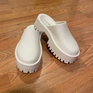 Jeffrey Campbell White Platform Clogs